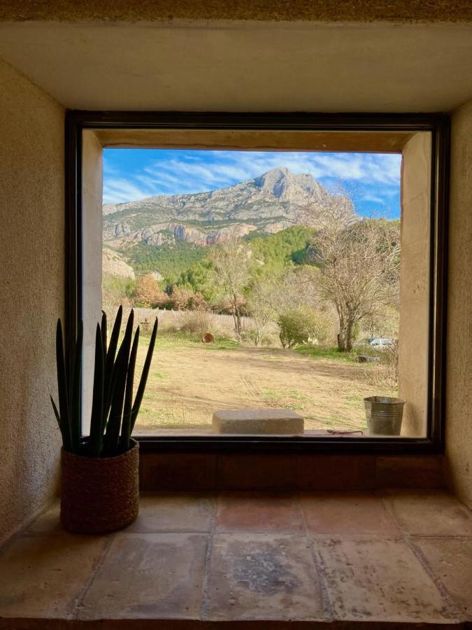 Maison A Aix En Provence Au Pied De La Sainte Victoire Beaurecueil Exterior foto